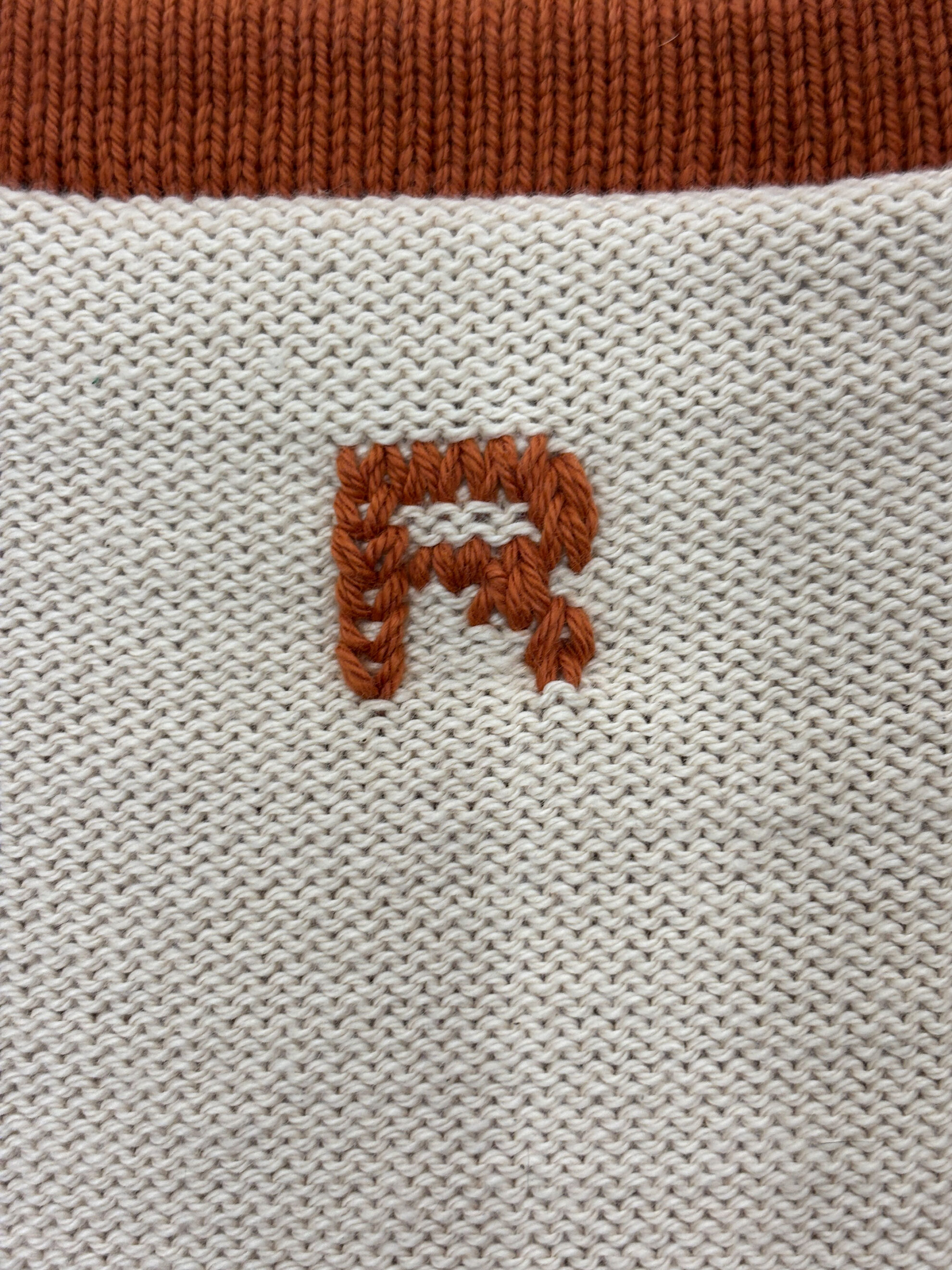 CANCHERO-DETALLE-ESPALDA